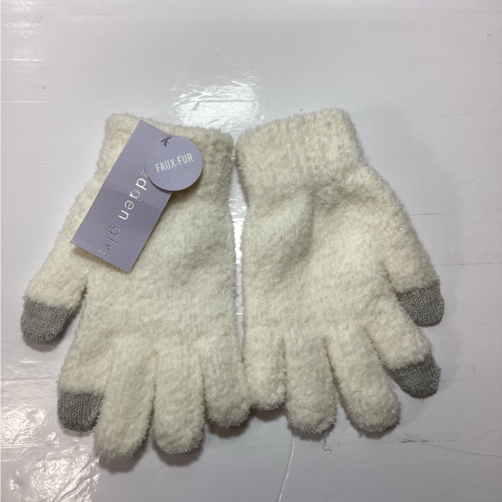 Madden Girl Cozy Ivory and Gray Faux Fur Gloves One Size